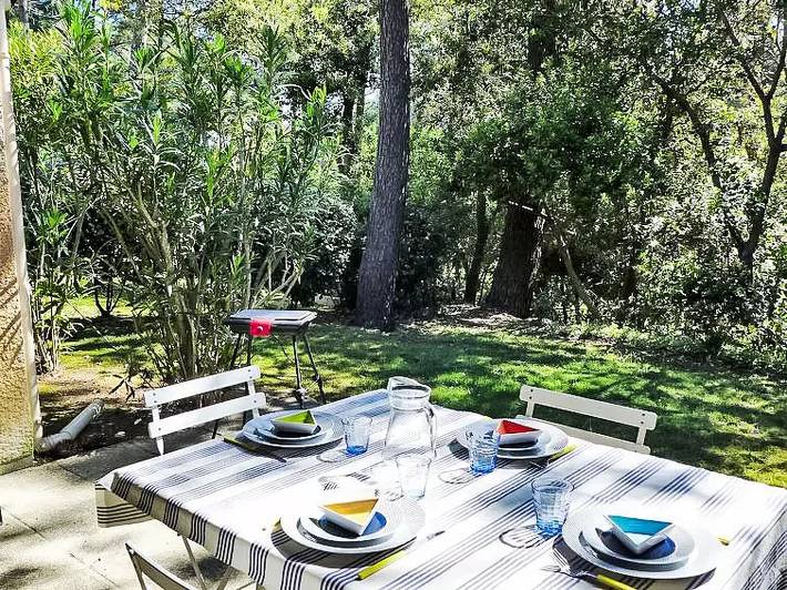 Villa pour 4 personnes, avec terrasse dans Lac de Lacanau