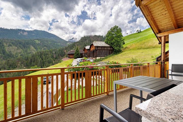 Ferienwohnung für 5 Personen, mit Balkon und Garten in Alta Badia - 3