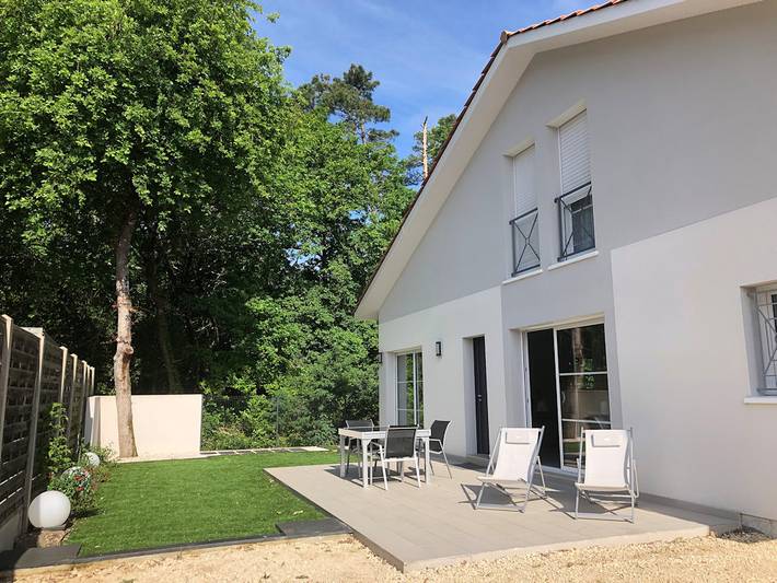 Gîte pour 6 personnes, avec jardin