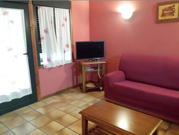 Casa rural para 3 personas, con Terraza además de Jardín y Piscina en Dodro - 2