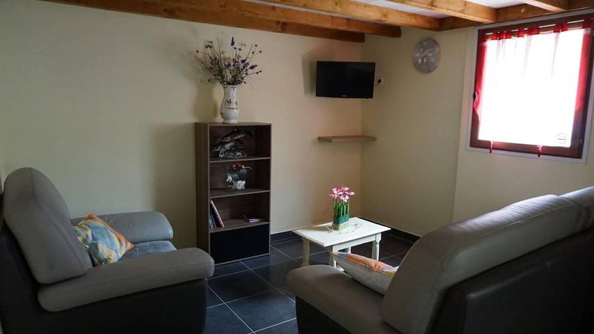 Location de vacances pour 3 personnes, avec jardin et vue à Barrême - 3