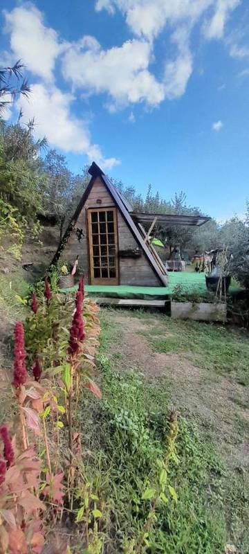Cottage pour 2 personnes, avec balcon et piscine ainsi que jardin et vue à Barga