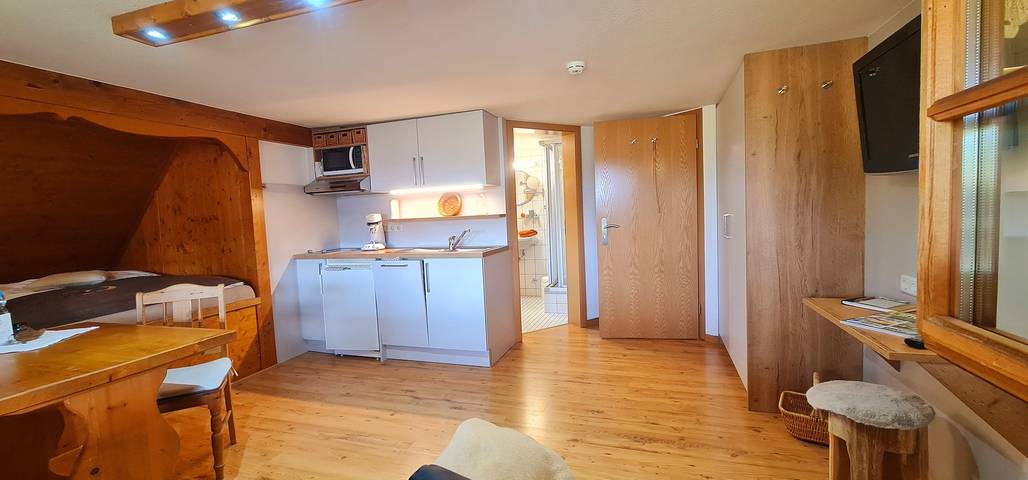 Ferienwohnung für 2 Personen, mit Balkon und Terrasse sowie Garten und Ausblick in Fröhnd - 3