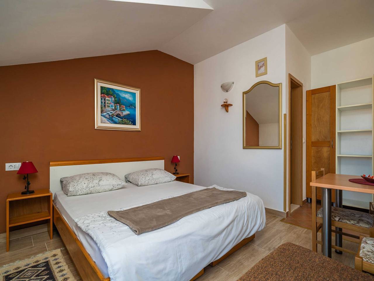 Entire apartment, Apartments Senjo - Studio Apartment with Balcony and Sea View (Apartman 2) in Cavtat, Cavtat (Dalmatia)