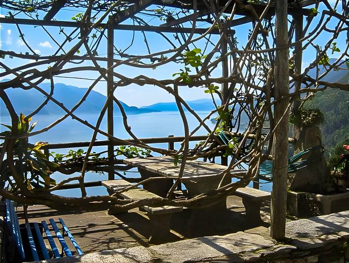 Ferienwohnung für 2 Personen, mit Terrasse und Seeblick sowie Garten und Ausblick am Lago Maggiore - 2