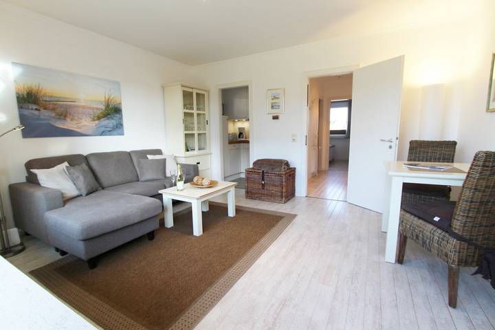 Ferienwohnung für 2 Personen, mit Terrasse in Wenningstedt - 2