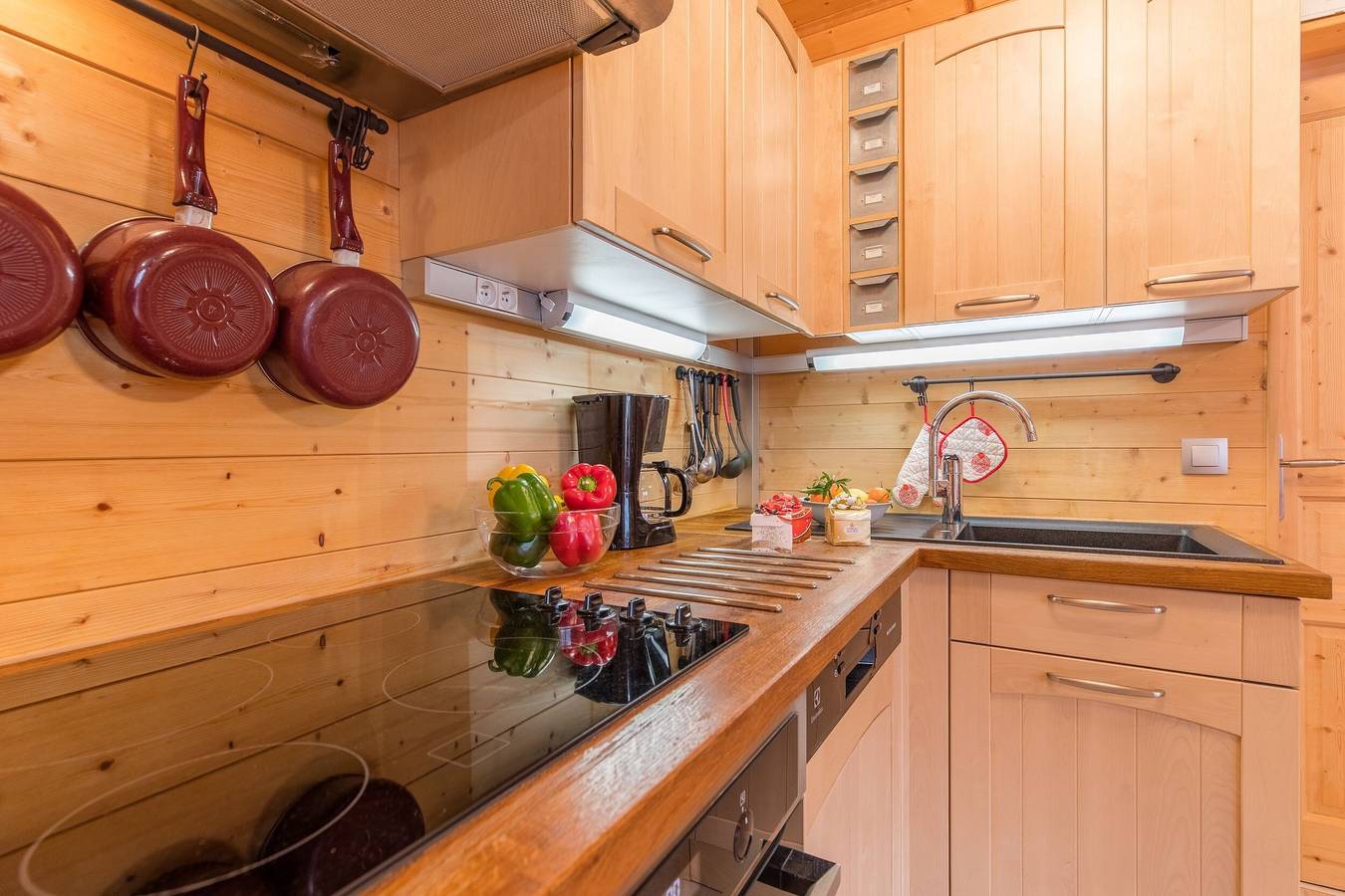 Chalet 'Rdc 110 M2 - Très Proche Des Pistes' avec vue sur montagne, terrasse privée et Wi-Fi in La Toussuire, Fontcouverte-la-Toussuire