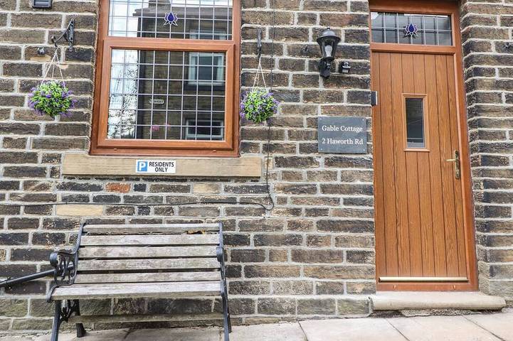 Cottage for 4 people, with terrace, with pets in Haworth