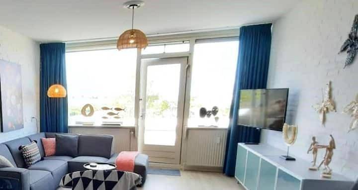 Ferienhaus für 5 Personen, mit Balkon und Terrasse sowie Garten und Pool in Schouwen-Duiveland - 2