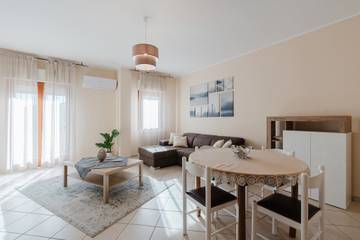 Ferienwohnung für 5 Personen, mit Balkon in Italien