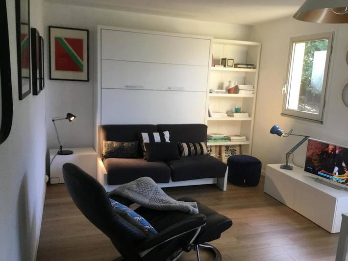 Ferienwohnung für 2 Personen, mit Balkon und Terrasse sowie Garten und Ausblick
