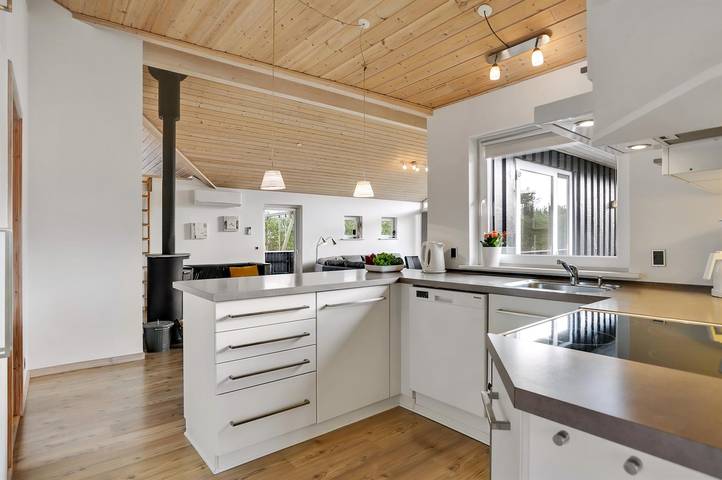 Stunning home in Sæby w/ Sauna, Wifi and 4 Bedrooms in Sæby, Nordøstjylland