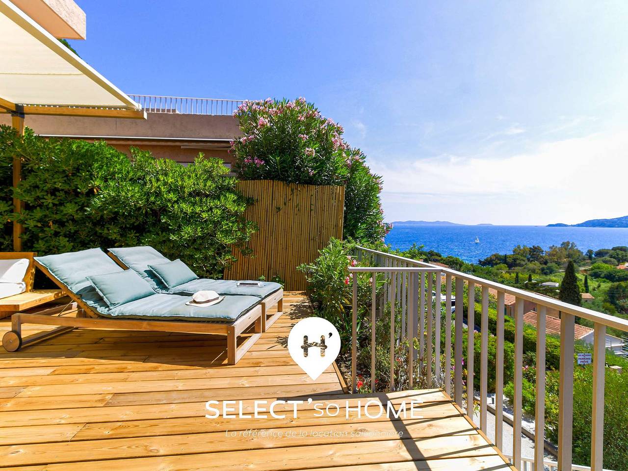 Appartement entier, Appartement lumineux avec grande terrasse, vue mer, au Lavandou in Le Lavandou, Parc national de Port-Cros