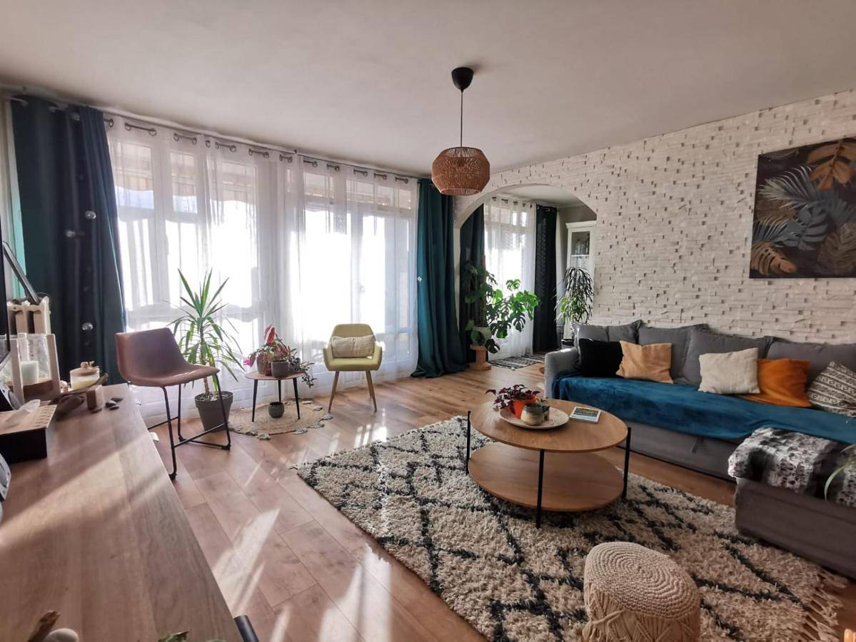 Appartement entier, Appartement 100m2 proche sites olympiques in Fontenay-le-Fleury, Yvelines