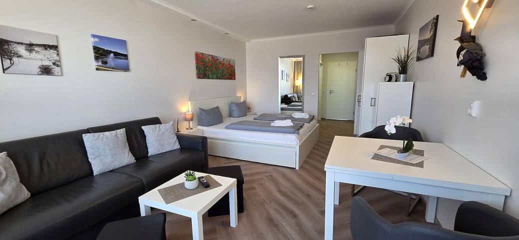 Ferienwohnung für 3 Personen, mit Balkon und Seeblick in Goslar