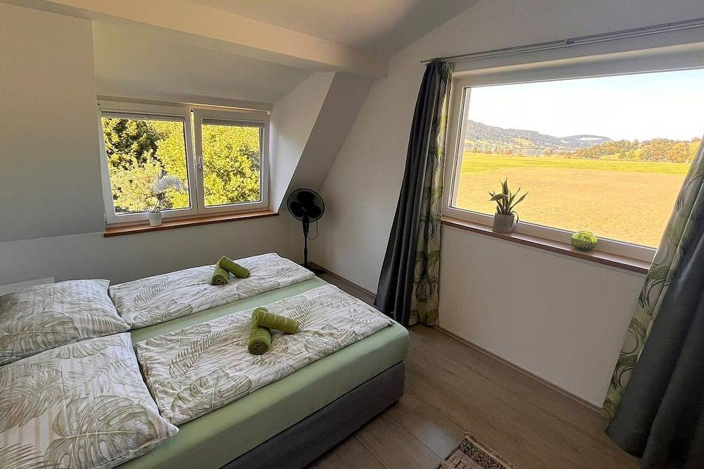 Ganze Wohnung, Ferienwohnung zum Irrsee 79 - Ferienwohnung Zum Irrsee in Salzkammergut-Berge, Mondsee & Irrsee