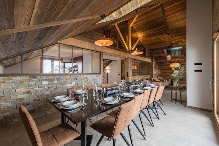Chalet pour 14 personnes, avec balcon et sauna, adapté aux familles à Fontcouverte-la-Toussuire - 4