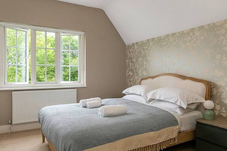Lodge Farm - Stunning 3 Bed with Large Garden in Oxfordshire