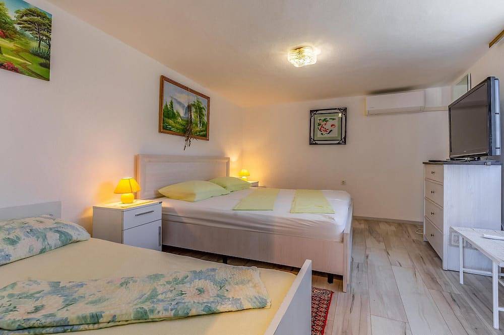 Jolie maison de 2 chambres à Premantura in Premantura, Côte Sud d'Istrie