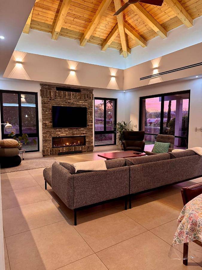 Location de vacances pour 10 personnes, avec jardin et vue dans Kibbutz Snir