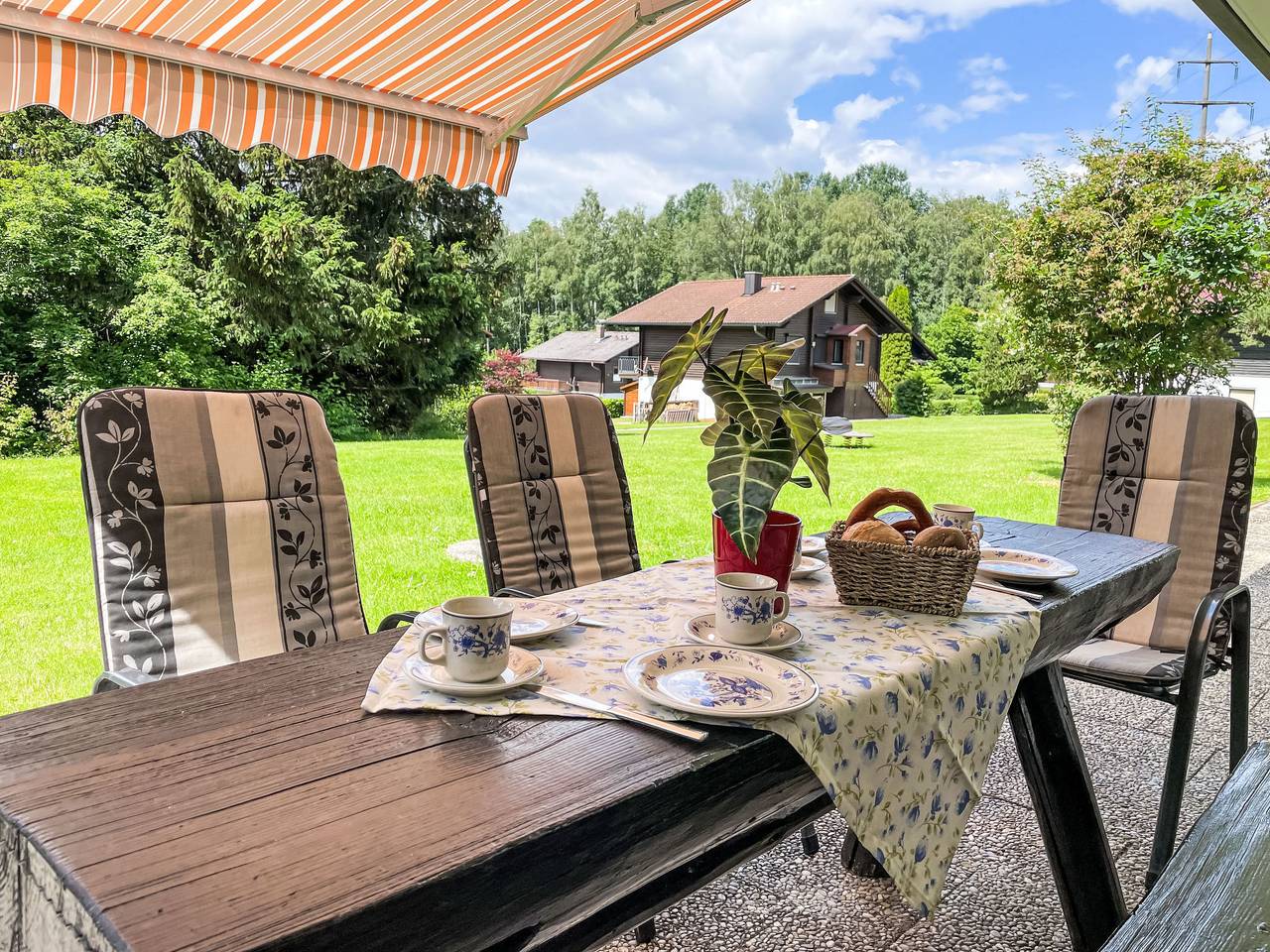 Am Hohen Bogen in Kummersdorf (Arrach), Arrach