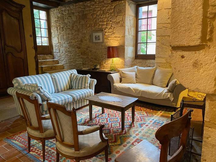 Location de vacances pour 15 personnes, avec vue et balcon à Limeuil - 2