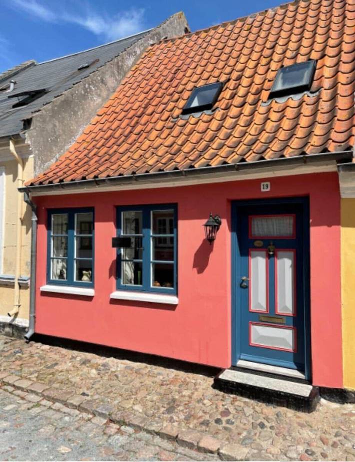 Feriehus for 8 personer, med hage og jacuzzi i Ærøskøbing
