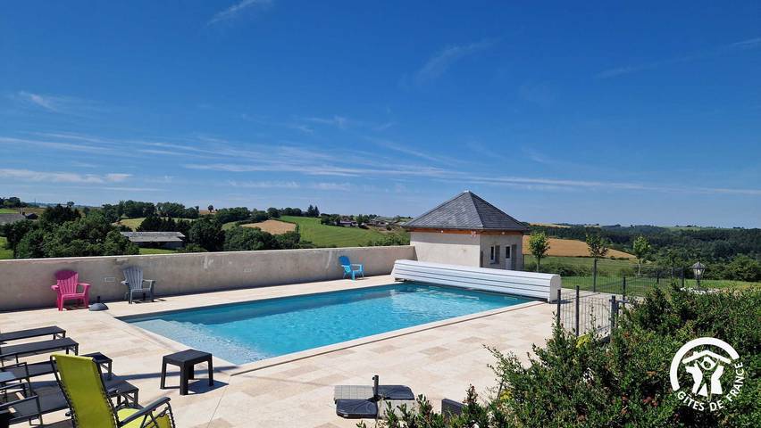 Gîte pour 12 personnes, avec jardin et piscine dans le Tarn - 2