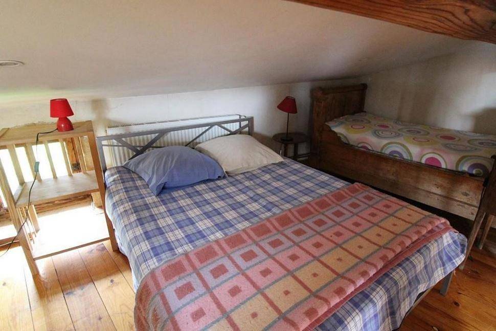 Appartement entier, Gite le grenier des maraichers in Albigny-sur-Saône, Lyon et ses environs