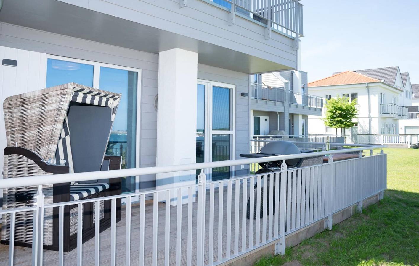 Apartment mit Meerblick, Terrasse und Parkplatz in Olpenitz, Kappeln