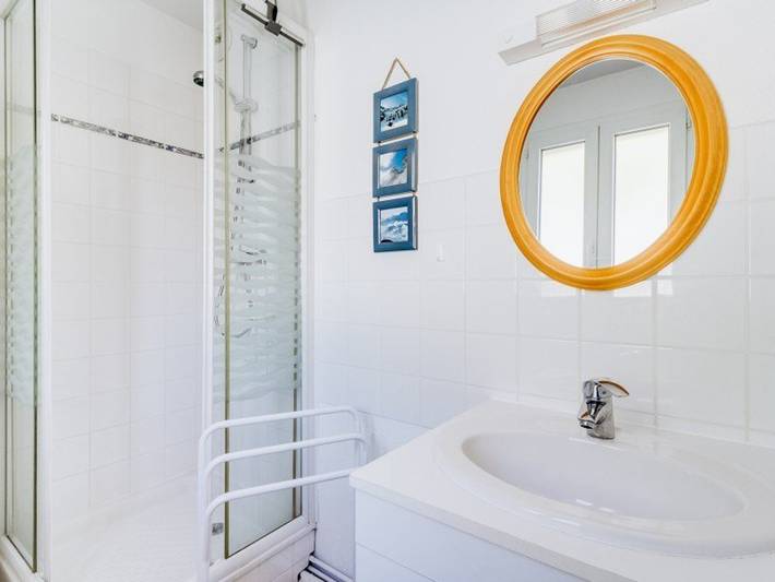 Gîte pour 6 personnes, avec balcon à Esquièze-Sère - 3