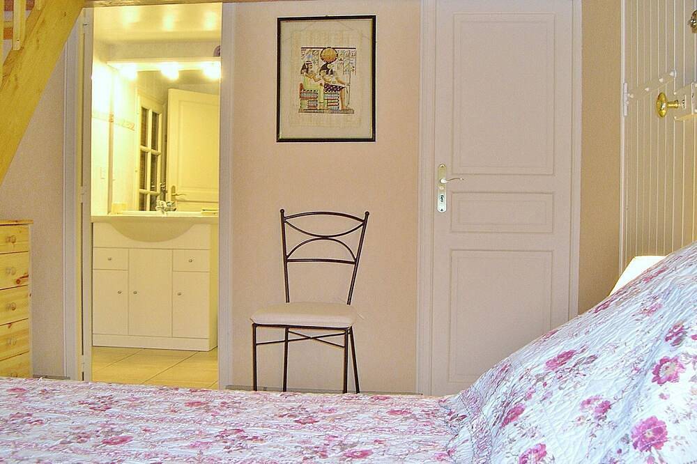 Gran villa provenzal encantadora con piscina, 6 habitaciones, clasificada 4 estrellas in Rochefort-du-Gard, Region de Nimes