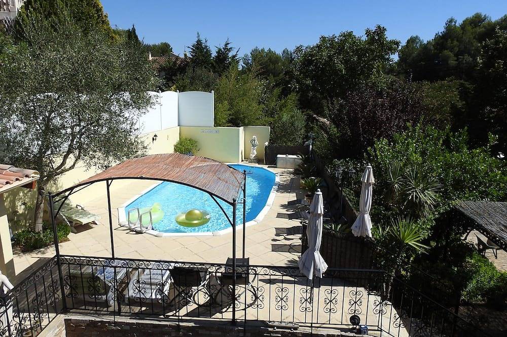 Villa pour 8 Personnes dans Ceyreste, Région de Marseille