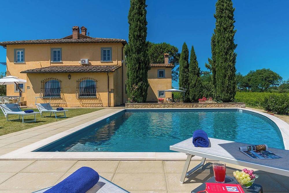 Casa vacanza a Val di Chiana a partire da 572€ a notte