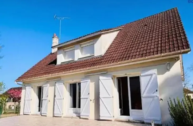 Casa de vacaciones para 12 personas, con jardín además de vistas y terraza, Se admiten mascotas - 1