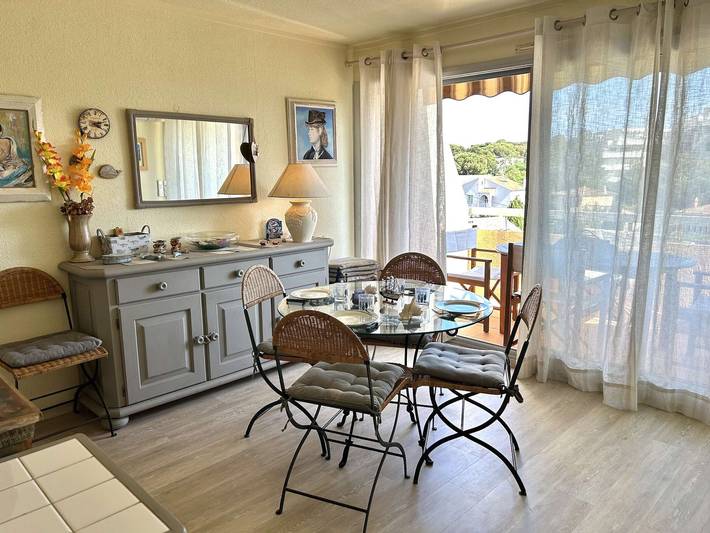 Gîte pour 4 personnes dans Port Santa-Lucia