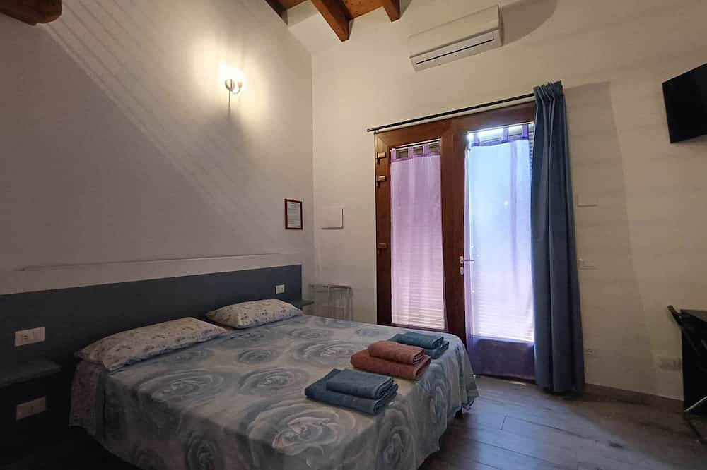 Ganze Wohnung, Zimmer „Sarnico“. in Marone, Gemeinde Marone
