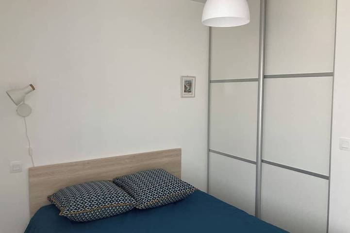 Apartamento entero, Residencia tranquila dúplex, vista al mar y montaña, cerca del centro, playa a 300m in L'Île-Rousse, Region de Calvi