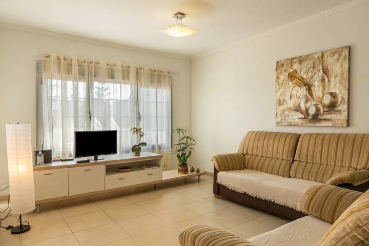 Apartamento para 7 personas, con Jardín en Santa Lucía de Tirajana