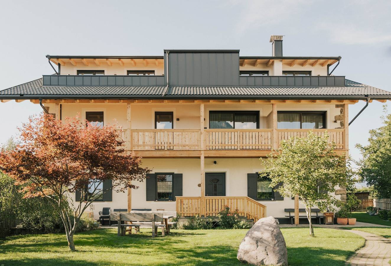 Ganzes Studio, Einzimmerapartment 'Bozen' mit Bergblick, Gemeinschaftsgarten und Wi-Fi in Völs am Schlern, Dolomiti Superski