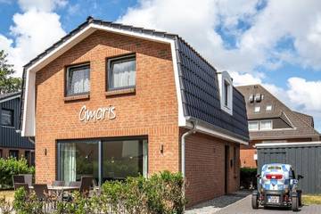 Ferienhaus für 6 Personen, mit Sauna und Garten sowie Terrasse in Duhnen