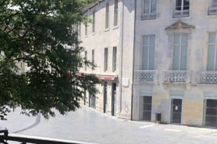 Appartement de vacances pour 4 personnes, avec balcon à Besançon