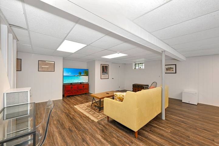 Vacation house for 10 people, with hot tub and yard in Long Island