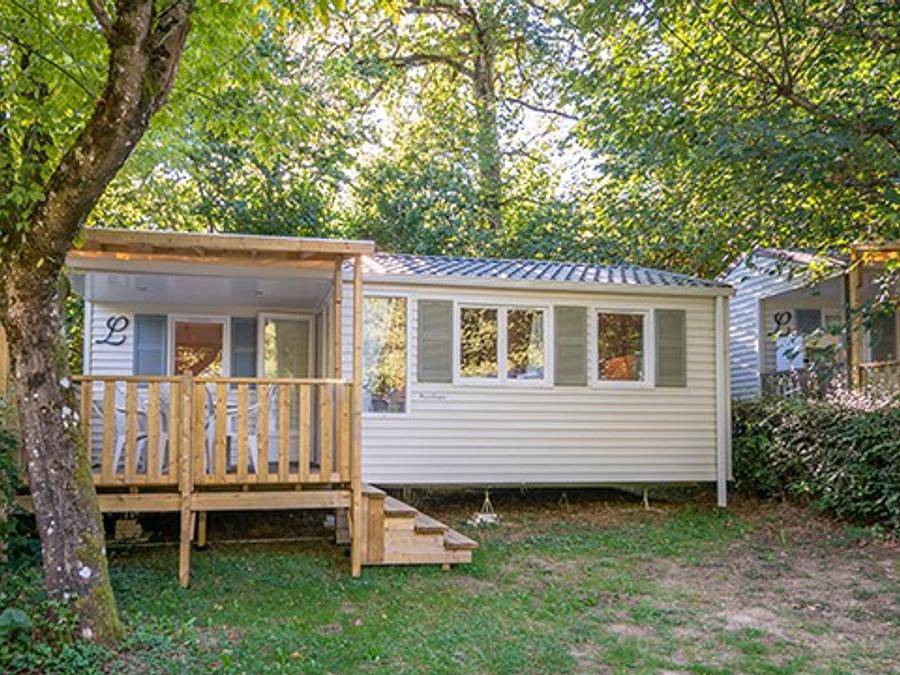 Camping Les Terrasses du Lac  - Mobilheim 4 personen - Mobilheim | Classic | 2 Zi. | 4 Pers. | Einfache Terrasse in Pont-de-Salars, Zentralmassiv