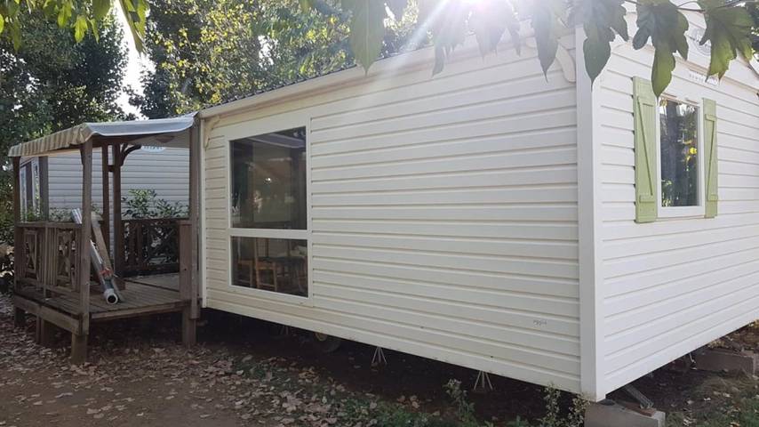 Mobil home pour 4 personnes, avec bassin pour enfant à Chauffour-sur-Vell - 3