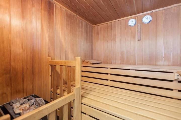 Gîte pour 4 personnes, avec sauna ainsi que piscine et balcon dans Brandmatt - 4