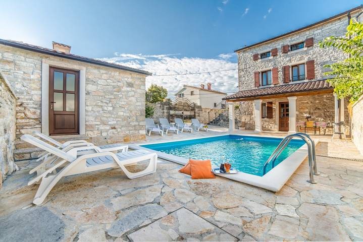 Villa für 8 Personen, mit Garten und Pool, mit Haustier in Porec und Umgebung - 4