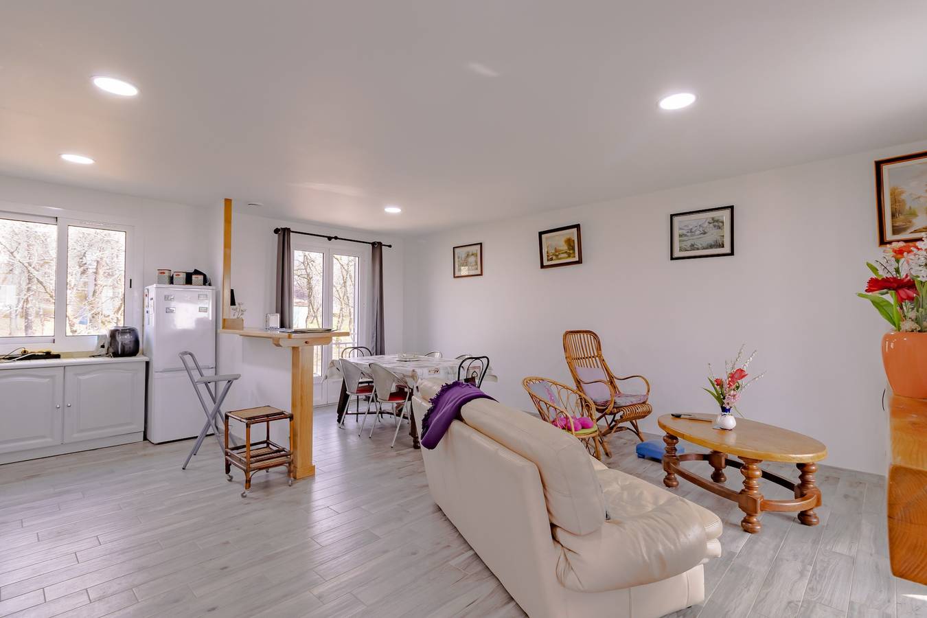 Maison Sur le Causse Corrézien: Charmante Auszeit mit Kamin, Garten und garantiertem Frieden in Saint-Cernin-de-Larche, Brive-la-Gaillarde und Umgebung