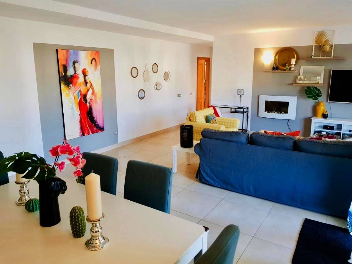 Appartement entier, Appartement de vacances pour 6 personnes avec piscine in Santa Ponsa, Calvià