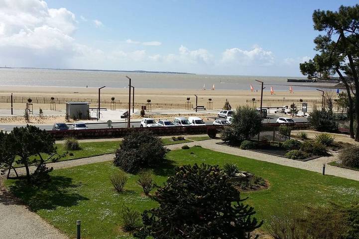 Location de vacances pour 6 personnes, avec balcon et jardin à Saint-Georges-de-Didonne